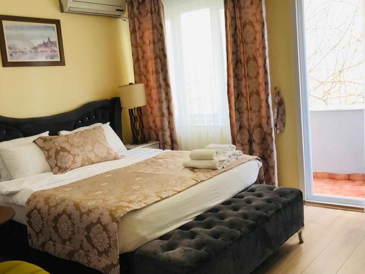 La Mer Suite Pansiyon Istanbul Exterior photo