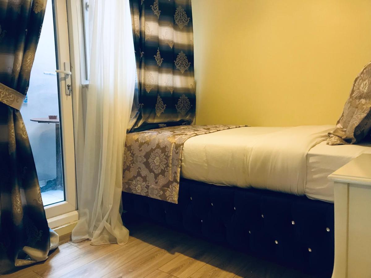 La Mer Suite Pansiyon Istanbul Exterior photo