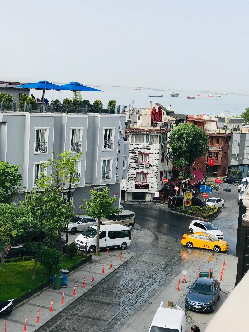 La Mer Suite Pansiyon Istanbul Exterior photo